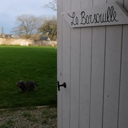 La Barsouille Oda ve Kahvaltı 3*