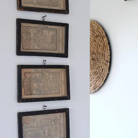 Oda ve Kahvaltı La Barsouille 3*